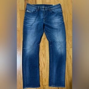 Diesel Buster Slim Tapered Jeans Men Sz 32 x 30- Wash Button Fly - like new
